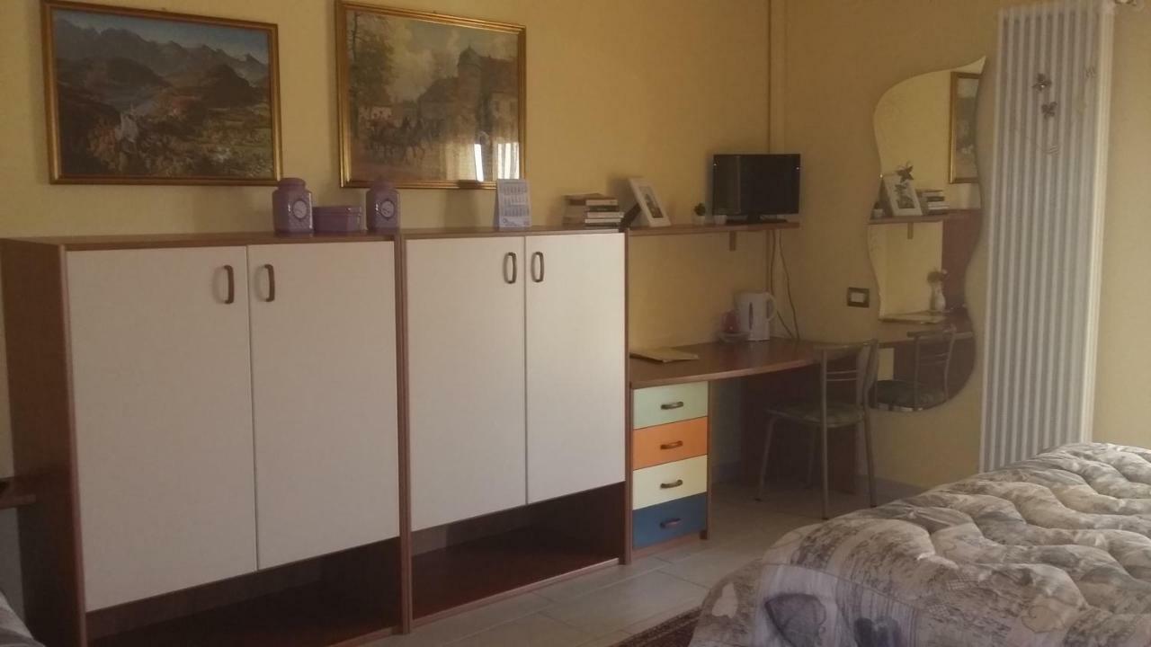 B&B Peschi In Fiore Valeggio sul Mincio Exteriör bild